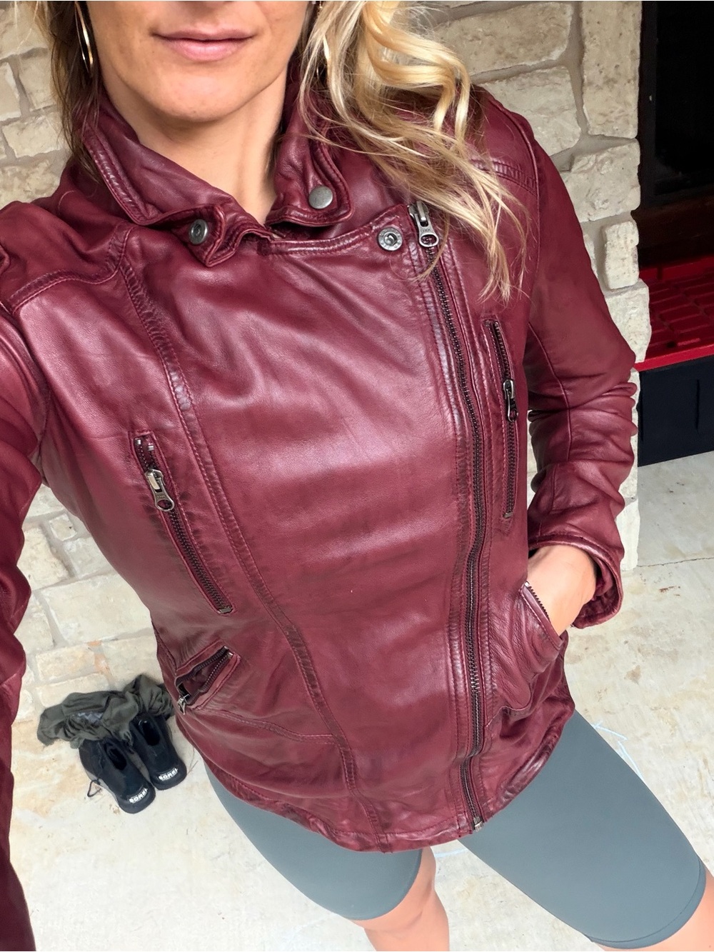 Free people Sz 10 M 100% Lambs Leather Burgandy Jacket